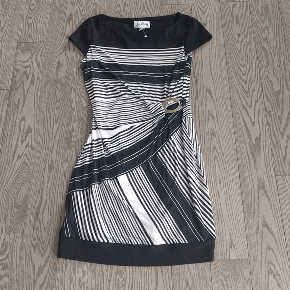 Joseph Ribkoff Beautiful dress 🍀🍀🍀 - Picture 2 of 12